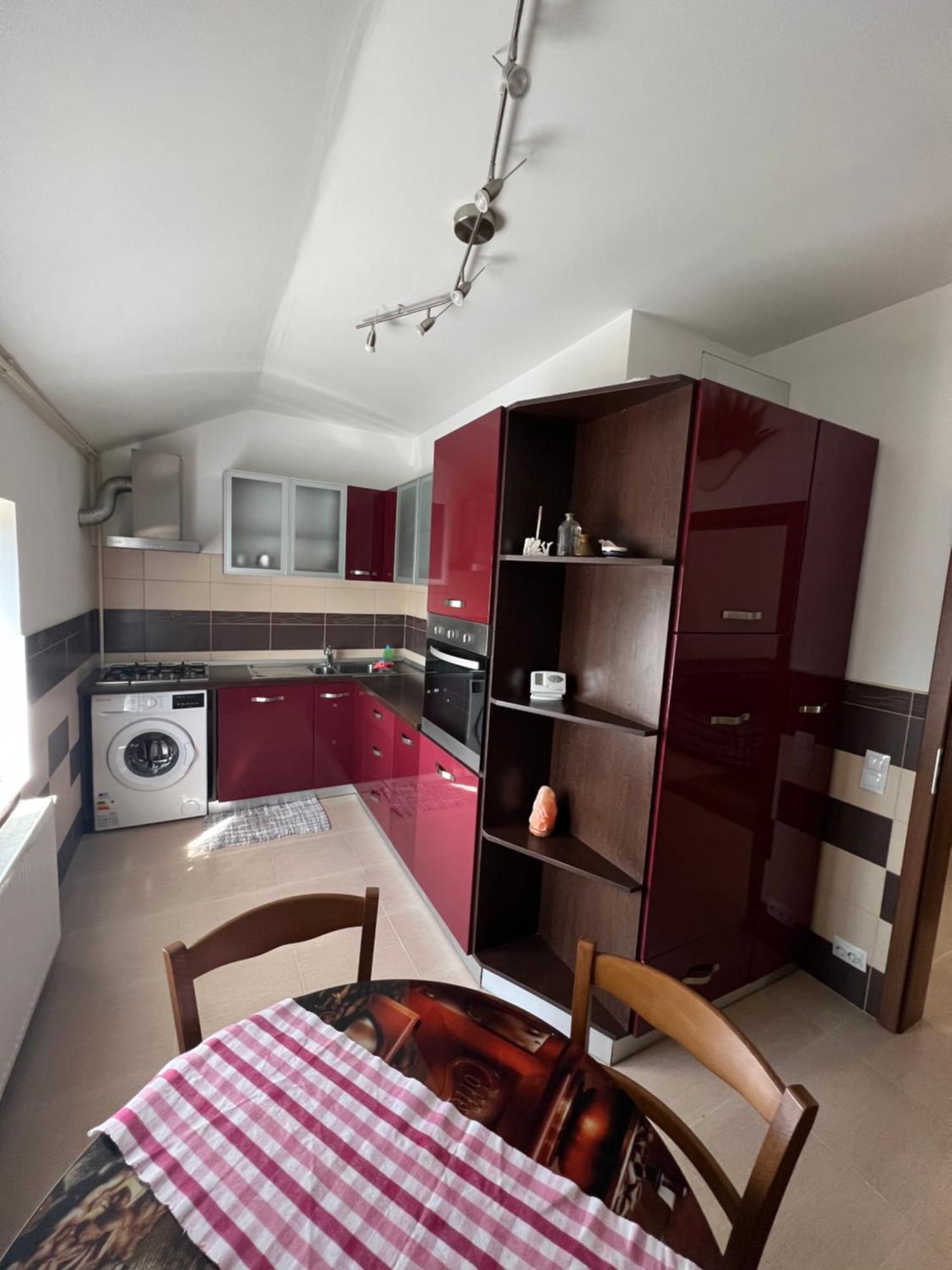 Ovidius Apartment Cisnadie